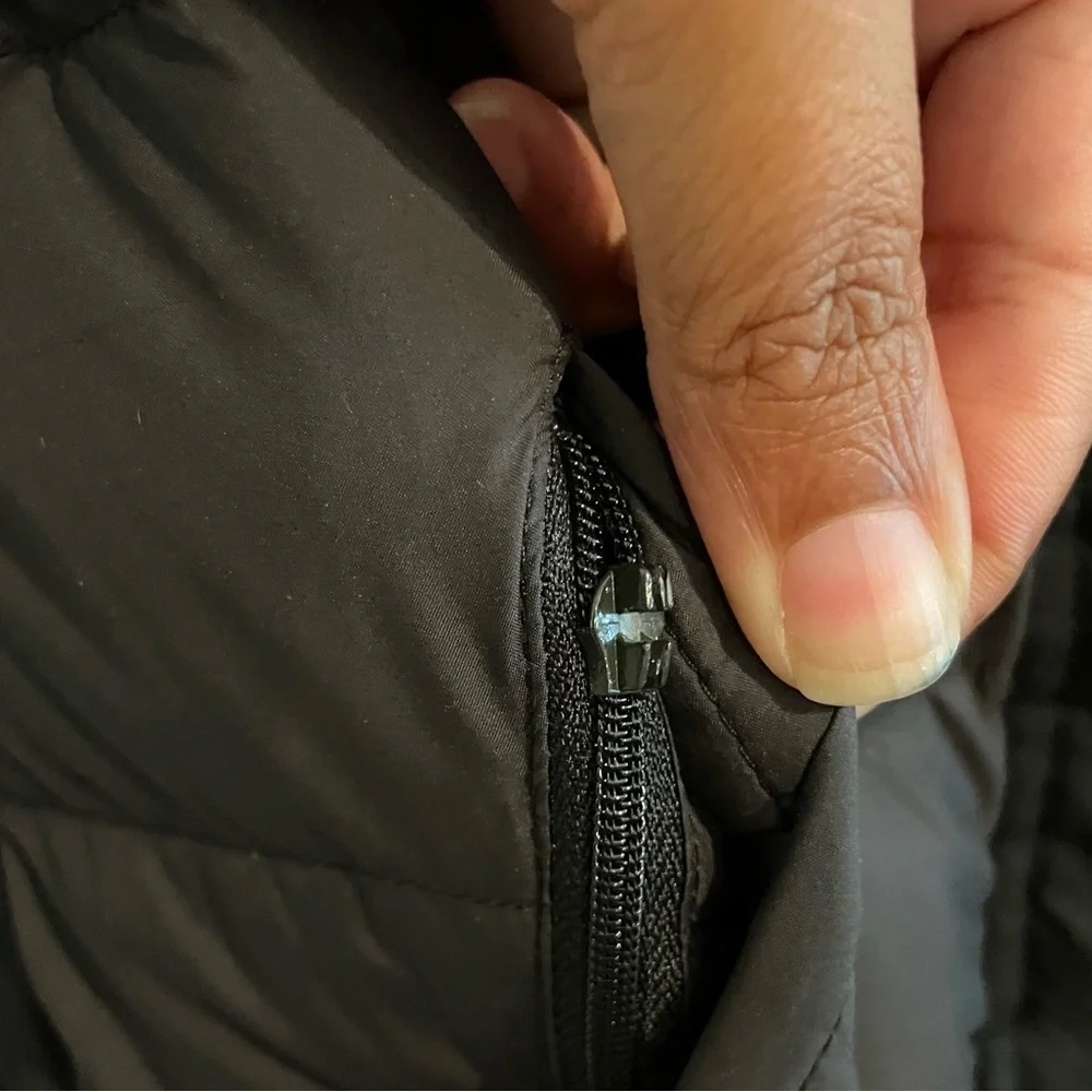 IVIVVA Black Gray Goose Down Filled Hooded Puffer Coat Youth Size 10